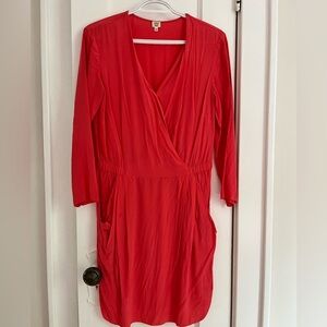 Coral colour Wilfred dress, size M. 100% silk.